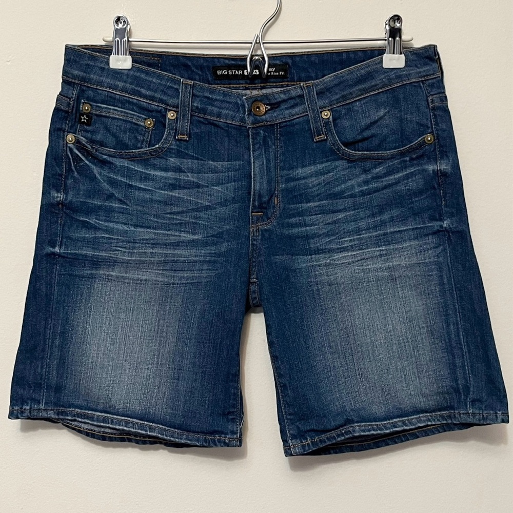 Big Star • 29 • Remy Low Rise Fit Denim Jean Shorts Star Pockets 8” Inseam